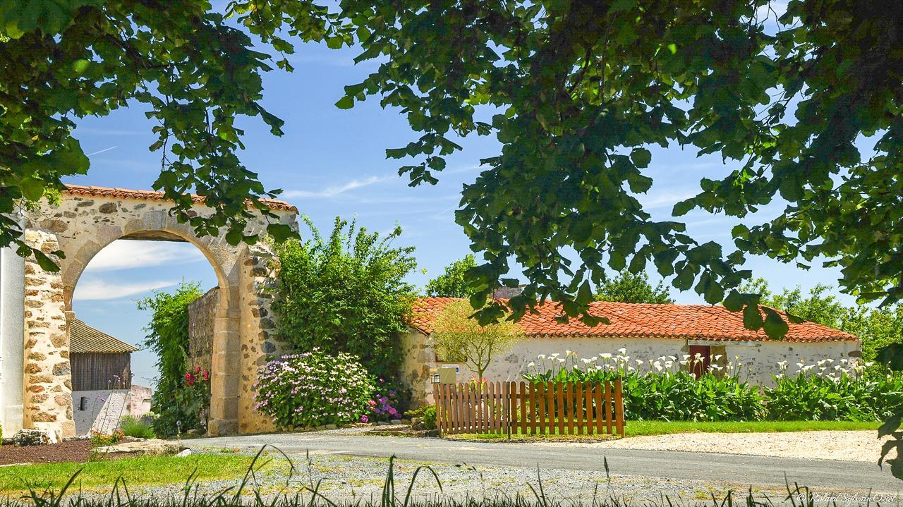 Bed and Breakfast Domaine De La Courillere Le Boupère Zewnętrze zdjęcie
